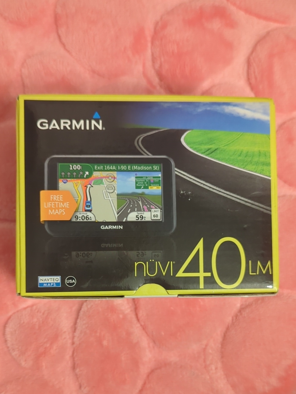 garmin nüvi 40 LM Boxed GPS - Black & Yellow Packaging